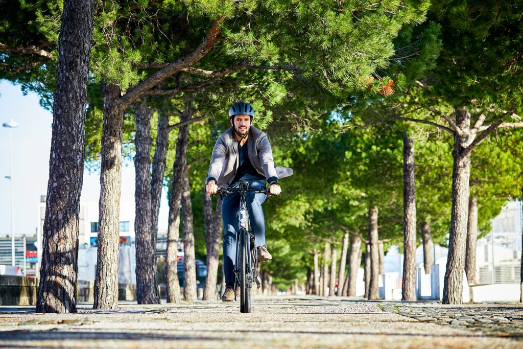 Homme à vélo | CityZen