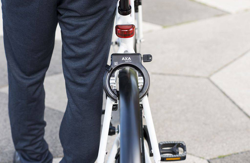 Union fiets met Axa fietsslot